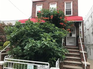 34-28 29th St #1, Astoria, NY 11106