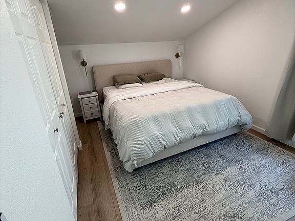 3rd image of 2958-68 Reynard Way #2966