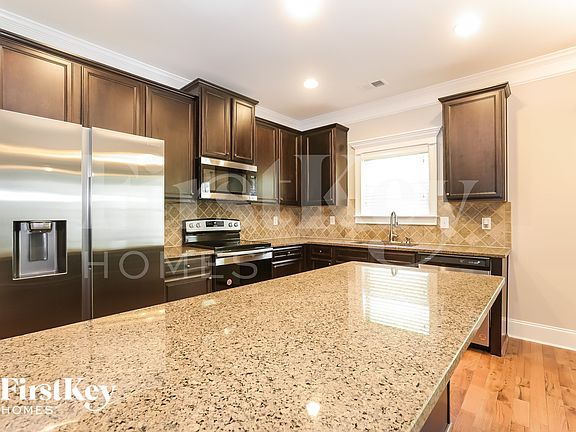 4th image of 4325 Constellation Blvd