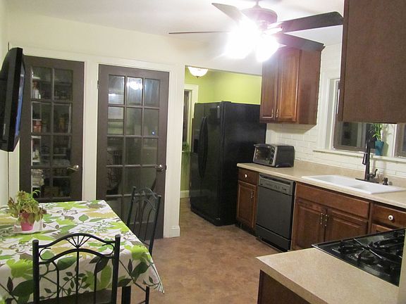 5th image of 1554 Louisville Ave