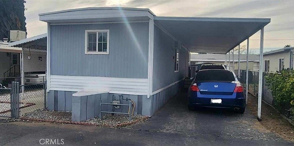 1st image of 9847 Cedar Ave Space 8