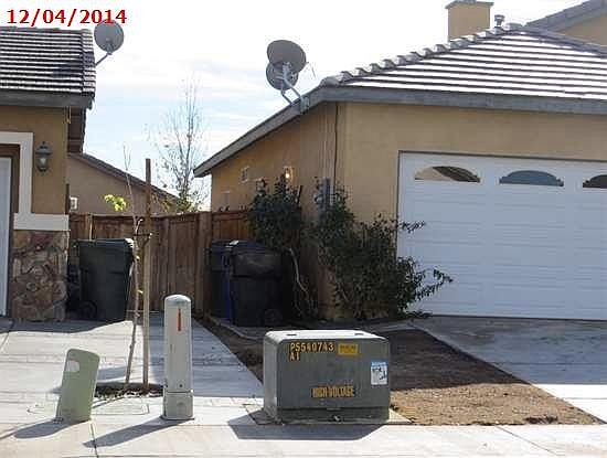 3rd image of 13547 Dellwood St