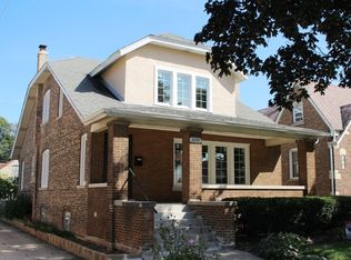 3201 Scoville Ave, Berwyn, IL 60402