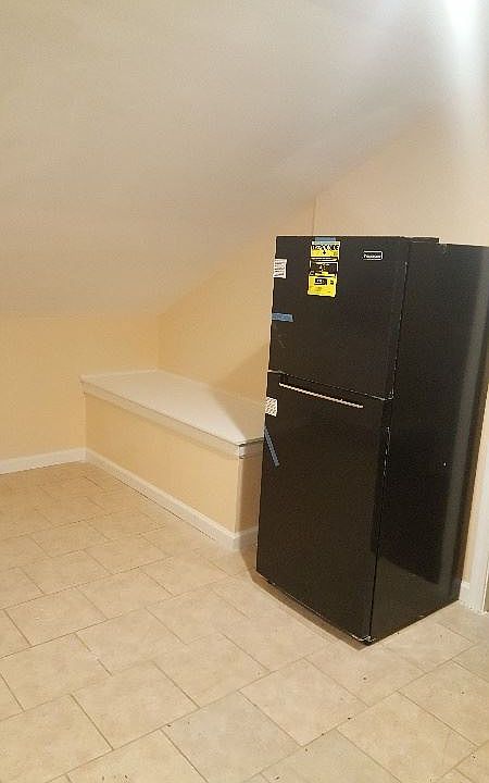 2nd image of 212 Weldin Ln APT 4
