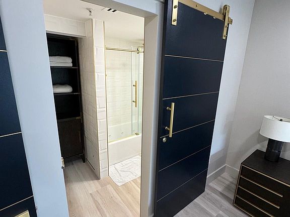 4th image of 2320 E Preserve Way #308