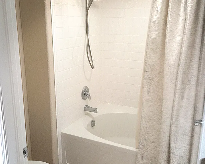 4605 Hahns Peak Dr #201 — Photo 24