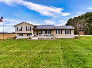 23330 Hartley Rd, Alliance, OH 44601