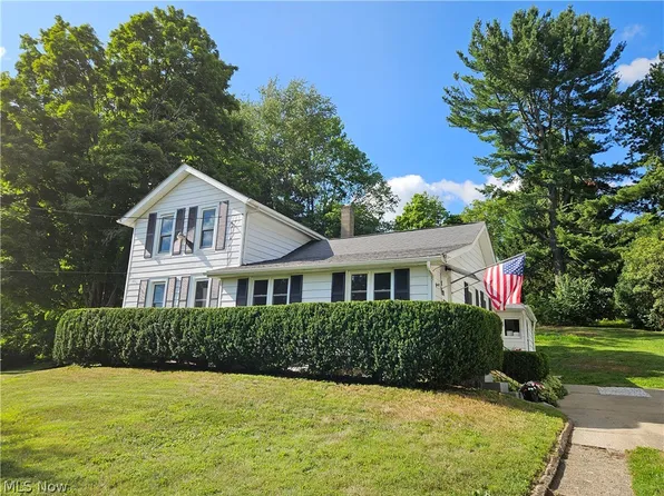 4489 W Prospect St, Mantua, OH 44255
