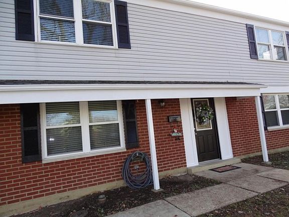 3rd image of 3545 Panama Dr