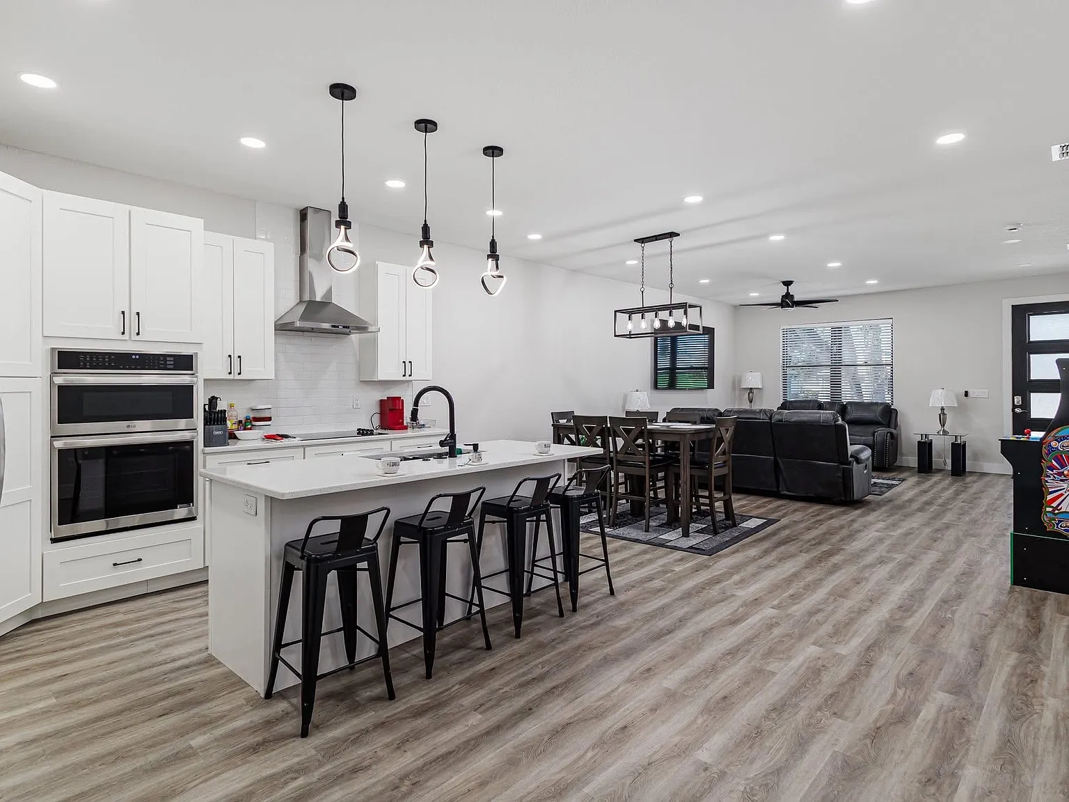 550 Battle Ave — Photo 4