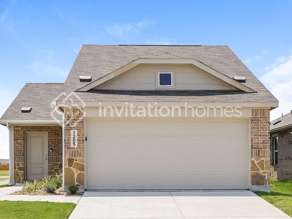 1205 Canyon Wren Dr
