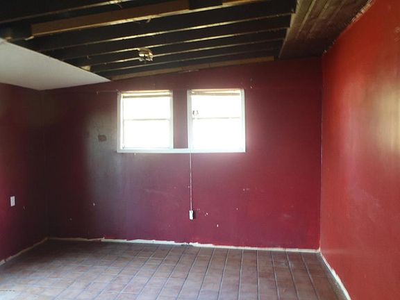 3rd image of 1335 Melson Ave