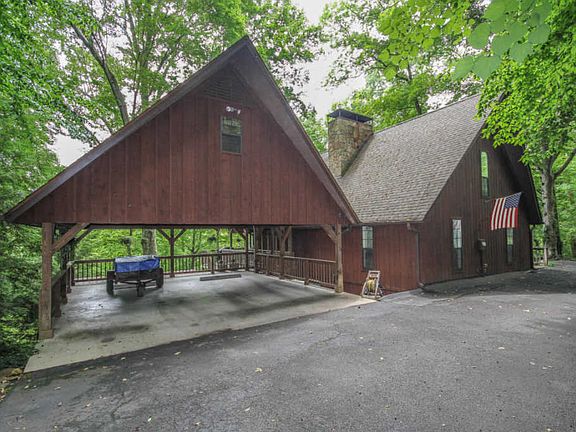2nd image of 3868 Twin Island Dr