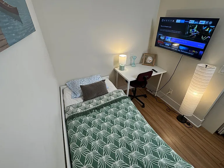 300 Front St W #8103 — Photo 13