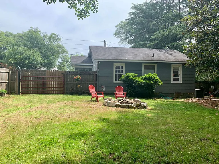 165 Holman Ave — Photo 14