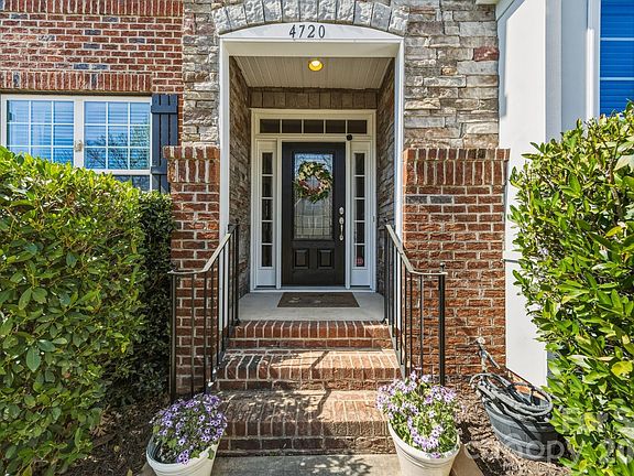 4th image of 4720 Pearmain Dr