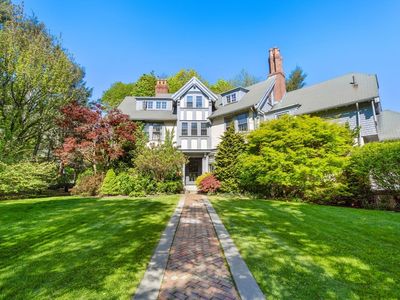 469 Walnut St, Brookline, MA, 02445