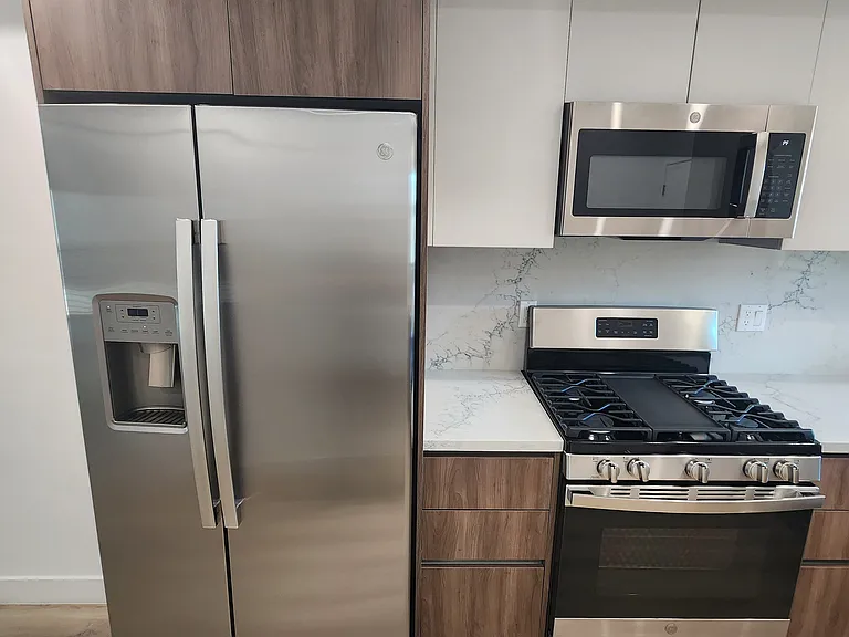 6061 Fulton Ave #6 — Photo 34