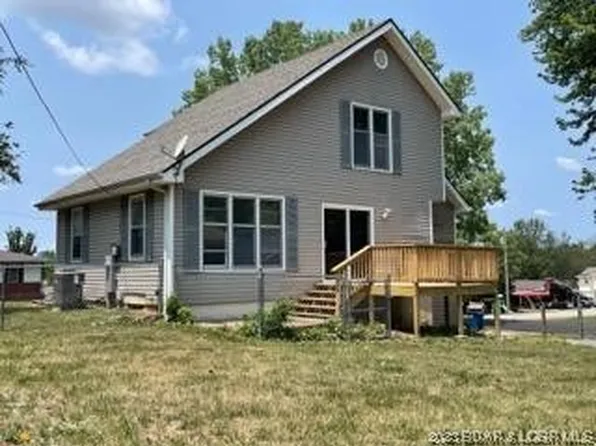 434 N Chestnut St, Eldon, MO 65026