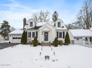 2053 Caldicott Rd, Schenectady, NY 12303