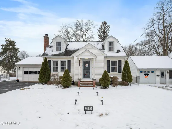 2053 Caldicott Road, Schenectady, NY 12303