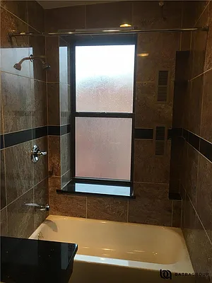 Rented by Batra Group Inc | media 67