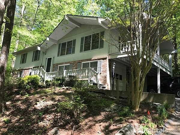 1st image of 168 Surry Ln