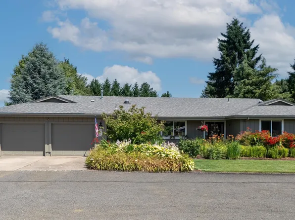375 S Nebergall Loop NE, Albany, OR 97321