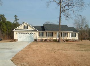 1043 Lesesne Dr, Manning, SC 29102