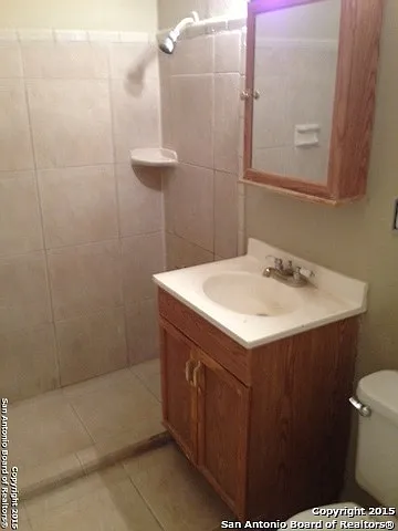 127 Riverdale Dr — Photo 6