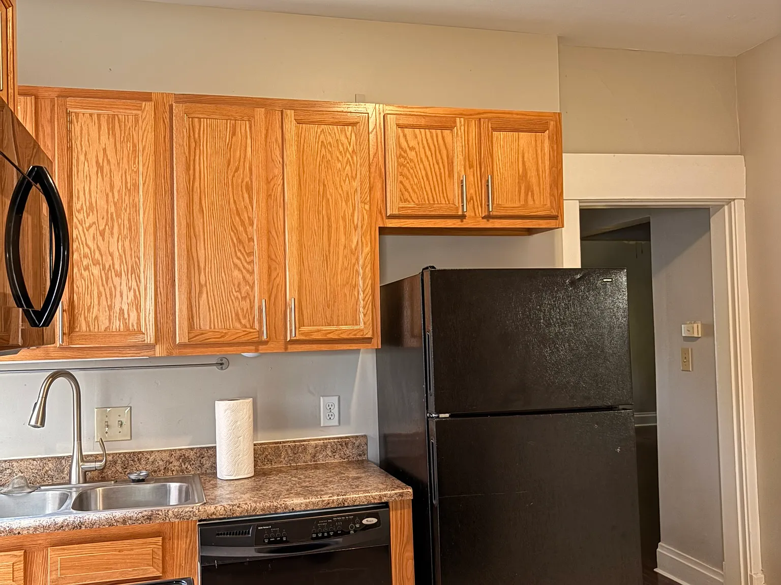 2 bed, 1184 sqft, $1,585 — Photo 4