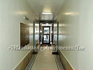 2nd image of 1 W 44th St