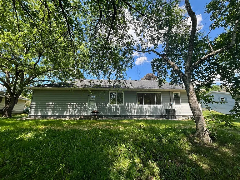 4301 Pleasant St SE — Photo 14