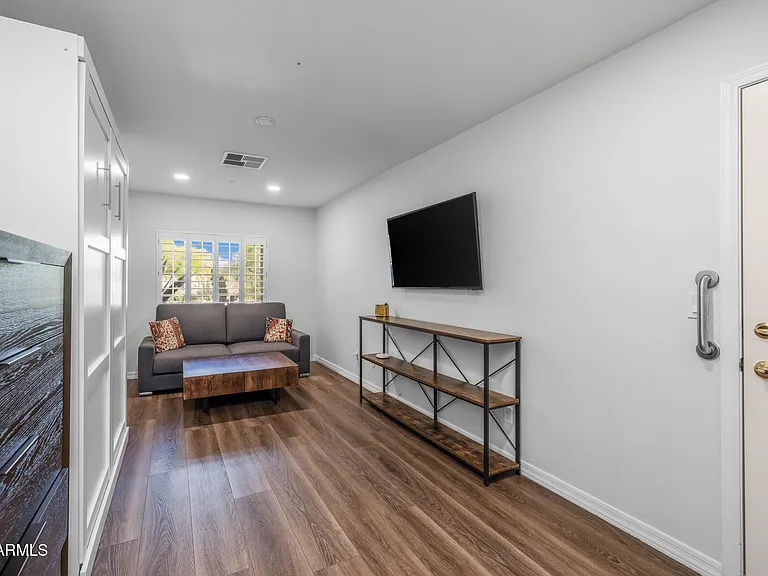 7474 E Red Bird Rd — Photo 32