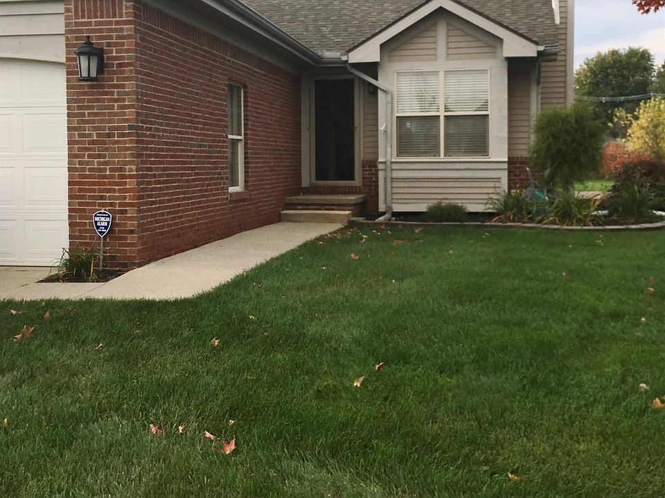 1st image of 9031 Summit Ct #71