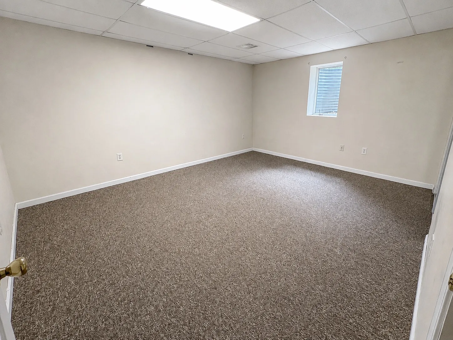 2 bed, 1300 sqft, $1,450 — Photo 4