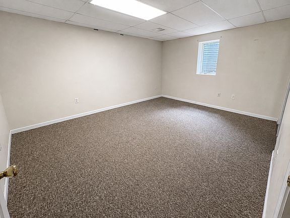 4th image of 1516 Jewett Ave #2