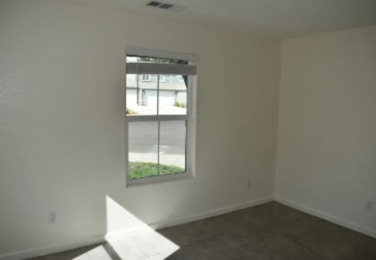 344 E Moab Rim Ct #2 — Photo 3