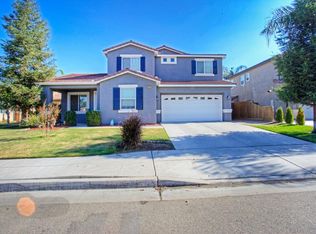 2137 S Rogers Ln, Fresno, CA 93727