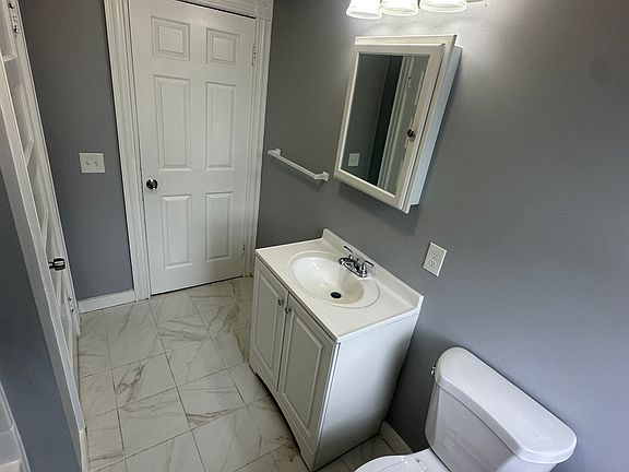 5th image of 28 Amory St Floor 2