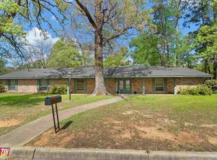 701 Eden Dr, Longview, TX 75605