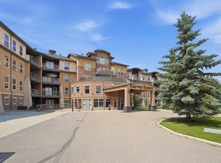 5040 E 53rd St #310, Sylvan Lake, AB T4S 0A1