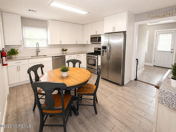 2nd image of 1708 Florence Avenue
