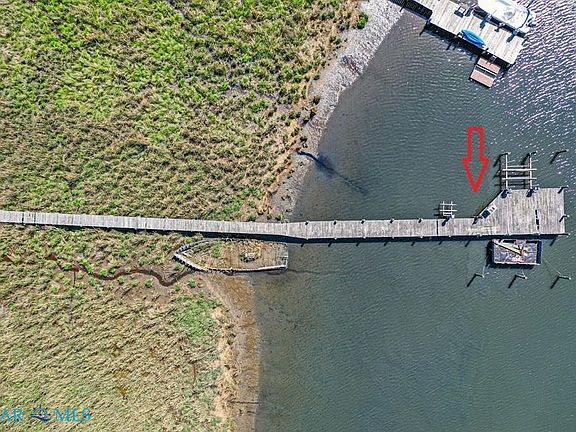 2nd image of 390 Captains Point Ln