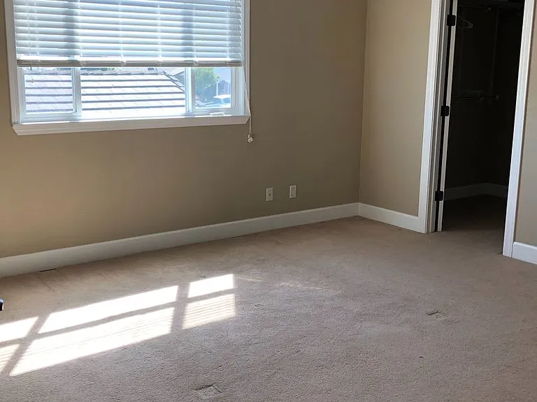 743 Calico Trl — Photo 18