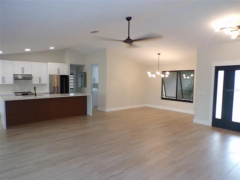 510 Medici Ct — Photo 36