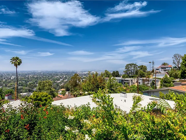 3546 Berry Dr — Photo 40
