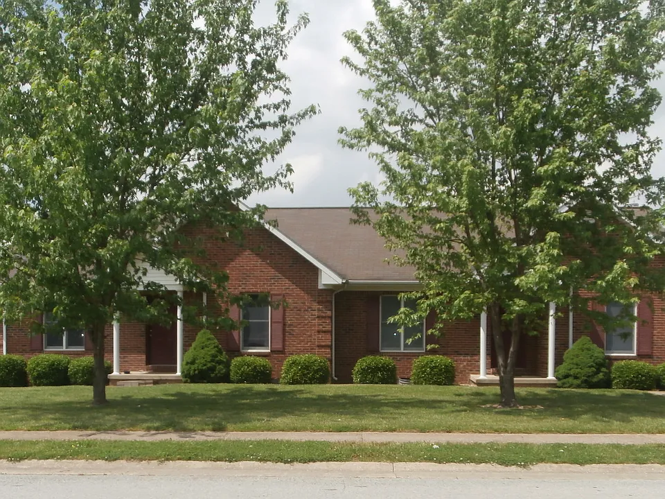 840-842 Copperfield Dr