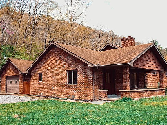 2nd image of 264 Toms Run Ln