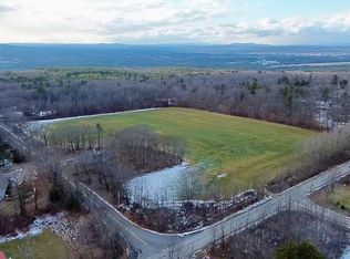 338-356 Brickett Hill Rd, Suncook, NH 03275